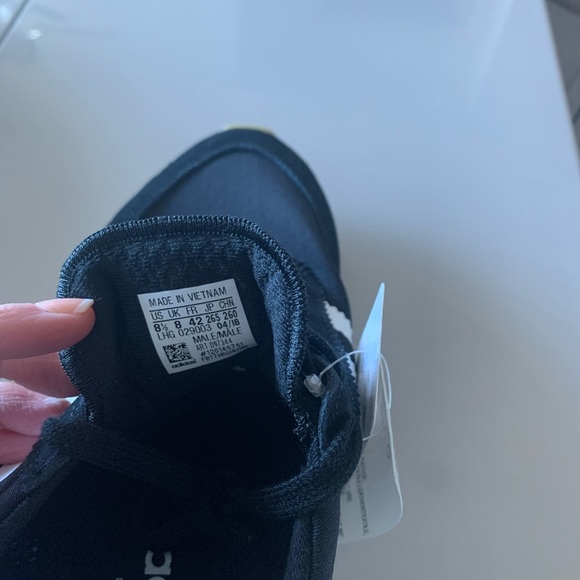 Men’s Adidas Originals - Picture 5 of 8